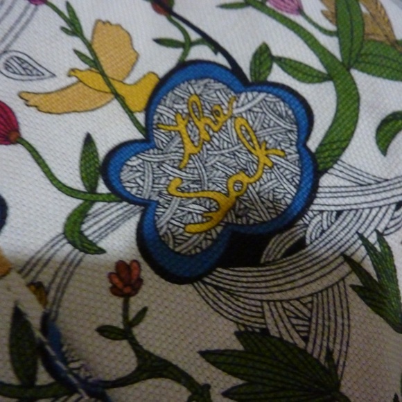 Sakroots Peace Tote Duffle Bag Over Shoulder for Yoga Mat 24''long NEW - Picture 7 of 10